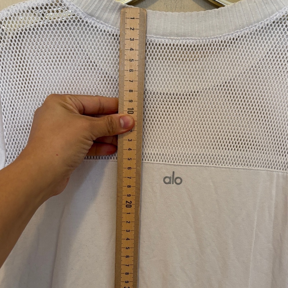 ALO Yoga White Long Sleeve Mesh Top - Picture 4 of 6